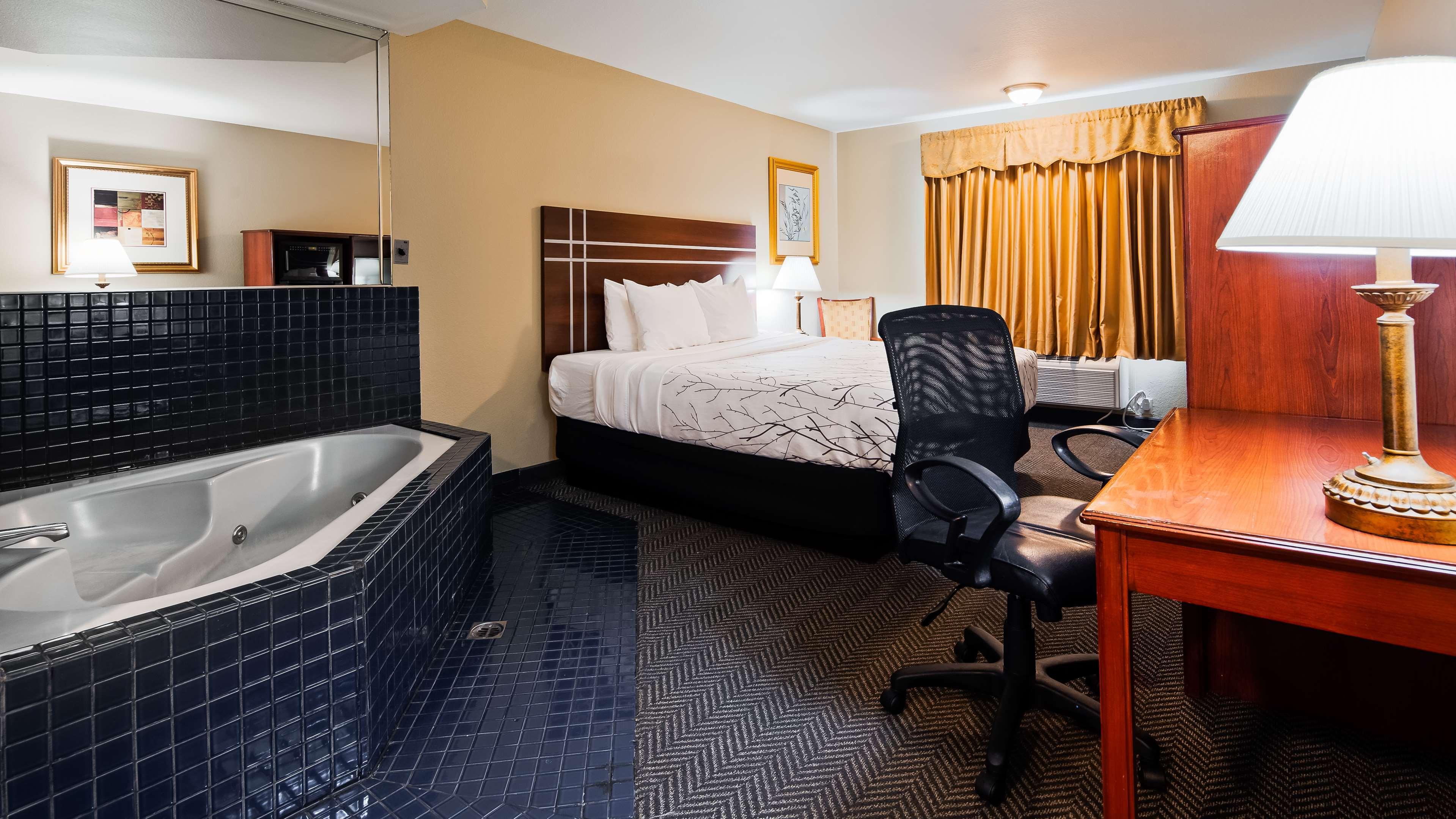 Best Western Plus Grim'S Dyke Hotel Harrow Exterior photo