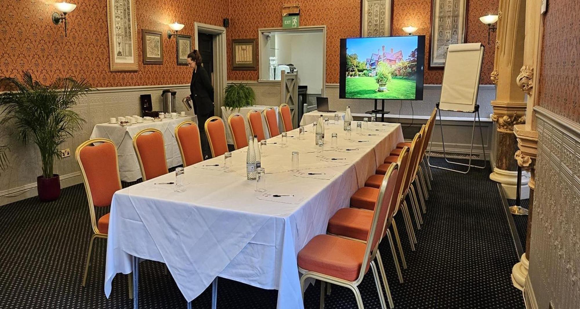 Best Western Plus Grim'S Dyke Hotel Harrow Exterior photo