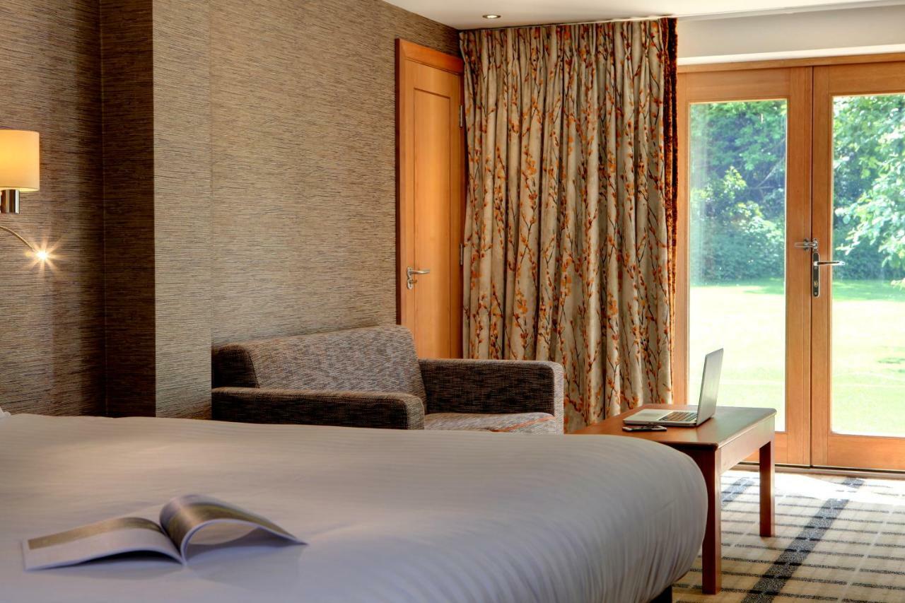 Best Western Plus Grim'S Dyke Hotel Harrow Exterior photo