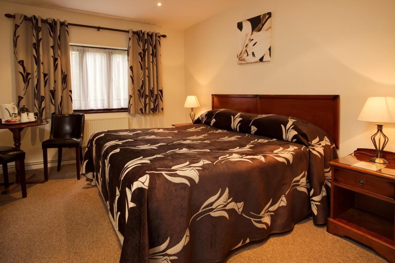 Best Western Plus Grim'S Dyke Hotel Harrow Room photo
